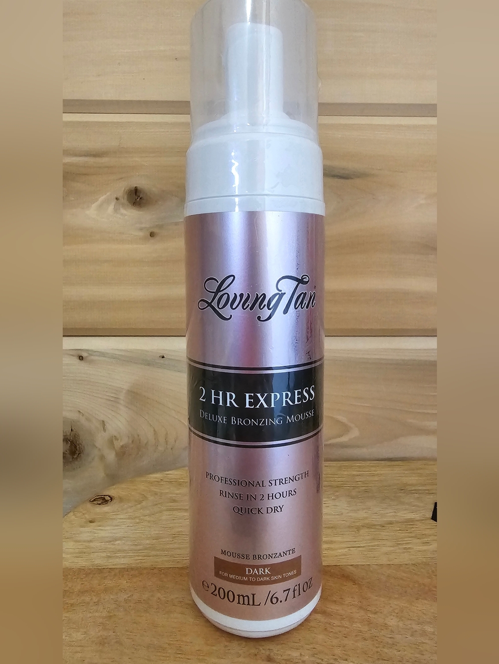 Loving Tan 2hr Express Deluxe Bronzing Mousse in Dark 200ml/6.7 Fl. oz.